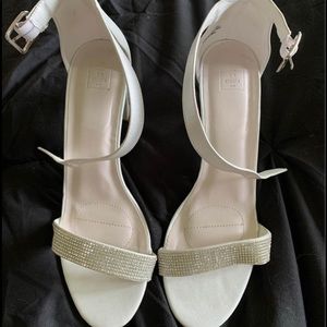 David’s Bridal Wedding Block Heel